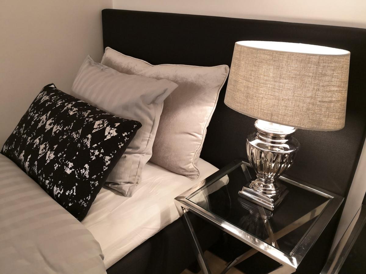 Charming Pine View Apartment Vantaa Bagian luar foto