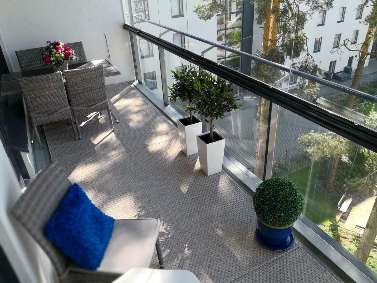 Charming Pine View Apartment Vantaa Bagian luar foto